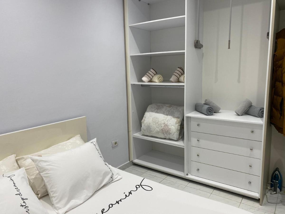 E&B Cosy Apartment 地拉那 外观 照片