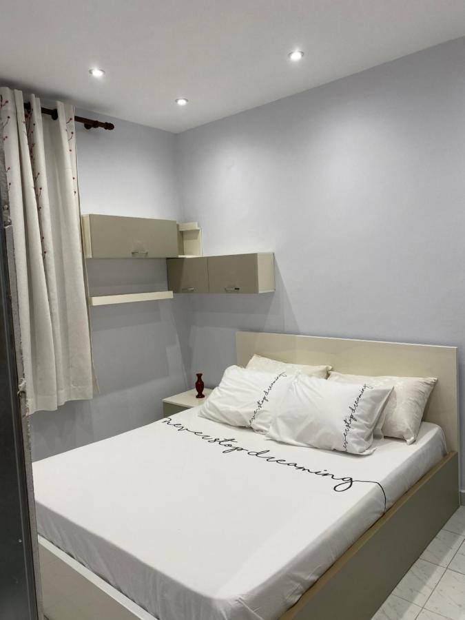 E&B Cosy Apartment 地拉那 外观 照片