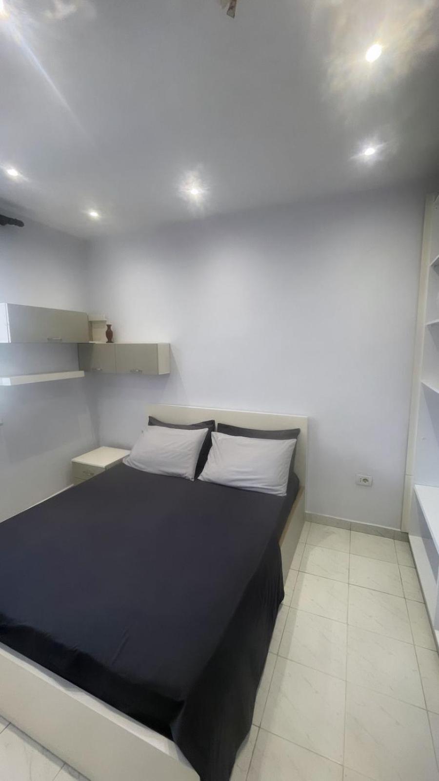E&B Cosy Apartment 地拉那 外观 照片